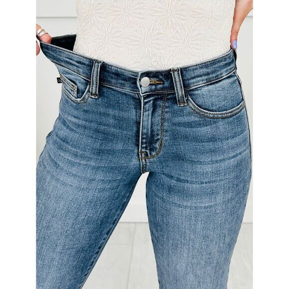 Judy Blue Instant Relaxed Classic Skinny Fit Size 18W Stretch - Picture 2 of 8